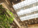 Nowoczesne, naturalne doświetlenie w budynkach publicznych - prefabrykowane modułowe świetliki